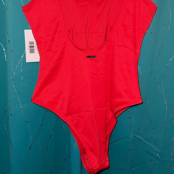 ZYIA Red Ribbed One-Piece Swimsuit - Picture 4 of 8